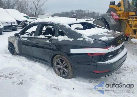 2020 Volkswagen Jetta 1.4T R-Line/1.4T S/1.4T Se z USA, uszkodzony, nr VIN 3VWCB7BU9LM004224